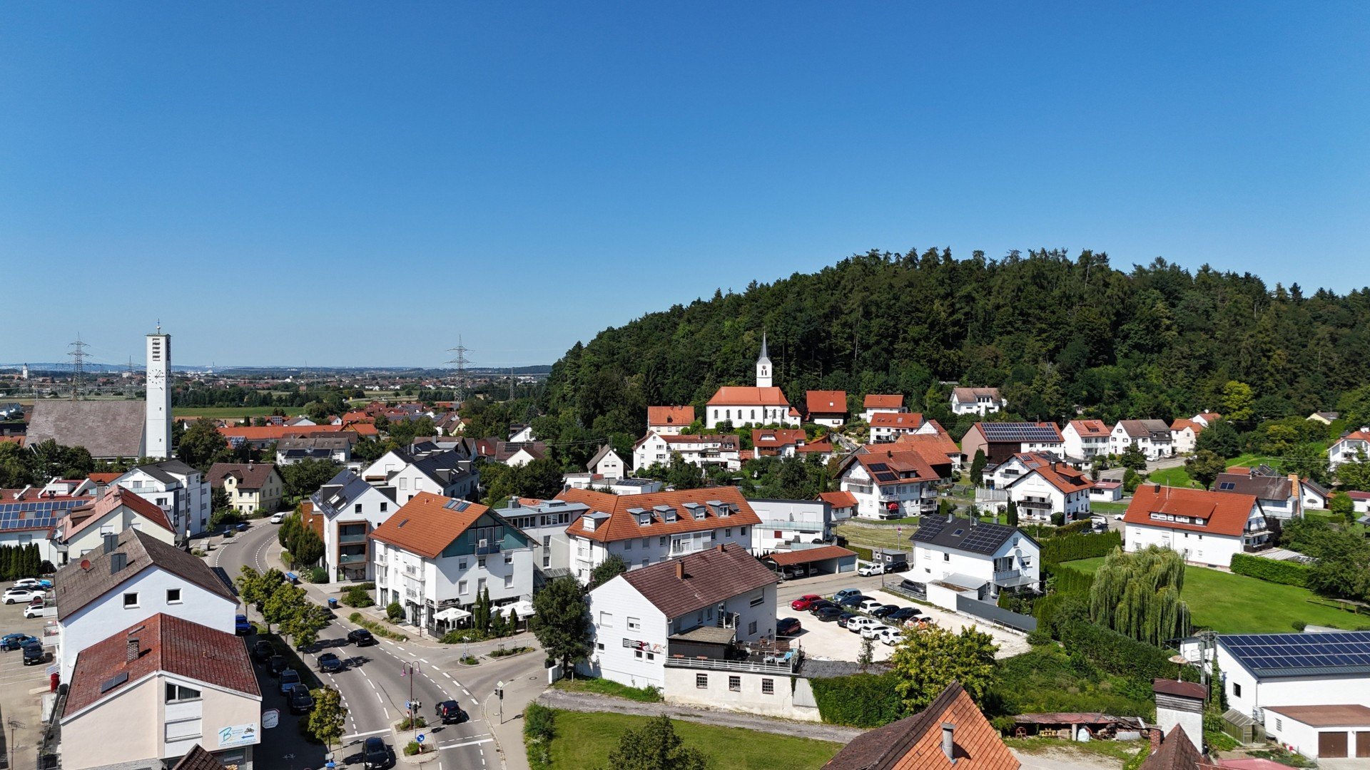 Immobilienmakler Bellenberg: Gemeinde Bellenberg im Illertal von oben
