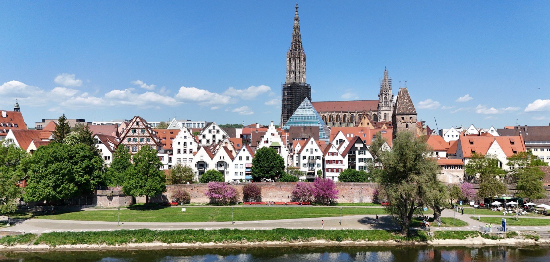 Was ist meine Immobilie in Ulm wert: Ulmer Münster und Fischerviertel an der Donau