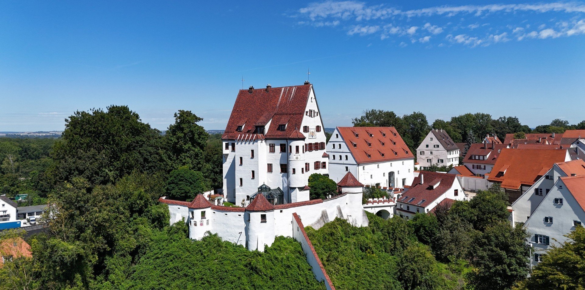 Immobilienmakler Leipheim: Schloss Leipheim �ber der Donau