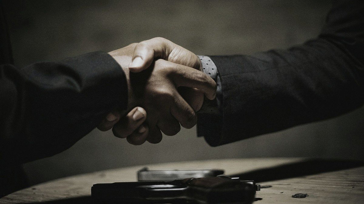 Handschlag als Zeichen von Vertrauen