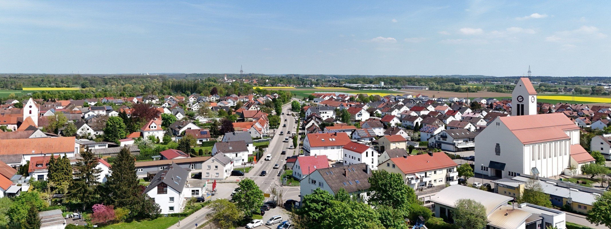 Immobilienmakler Nersingen: Nersingen mit Kirche von oben