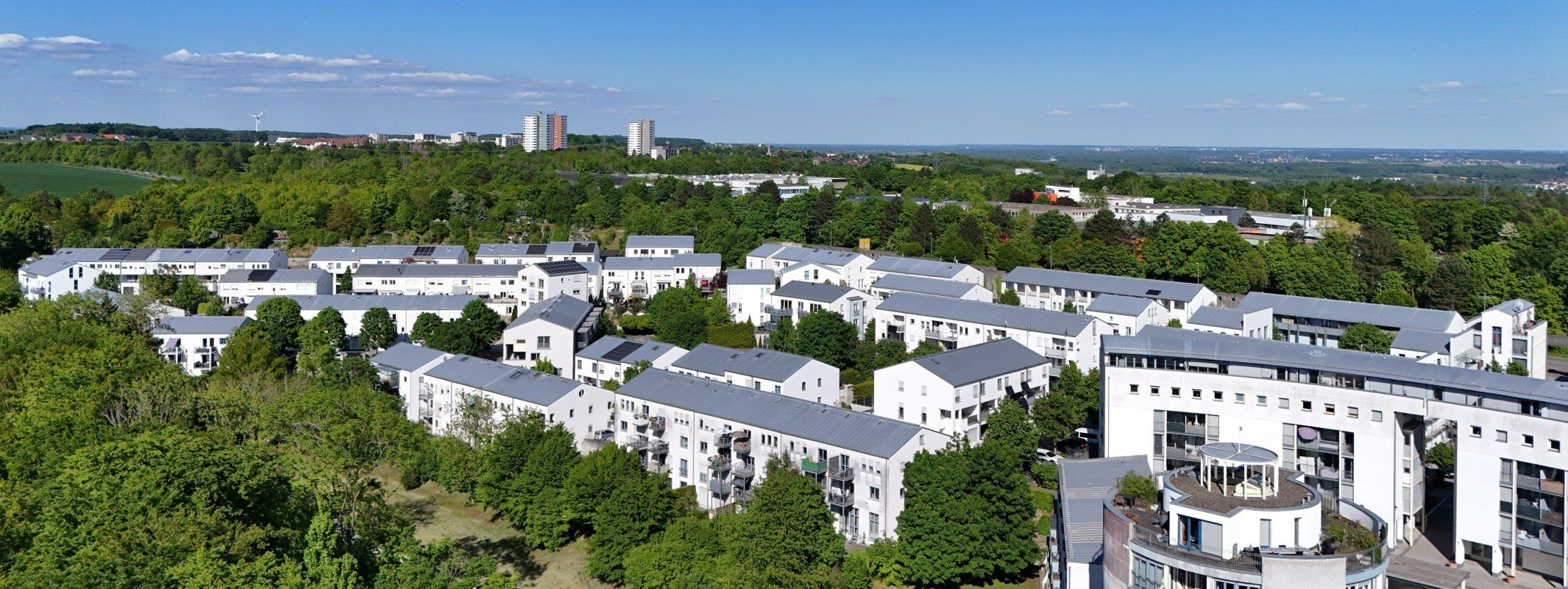 Wohnung verkaufen in Ulm: Wohnanlagen am Ulmer Eichberg von oben