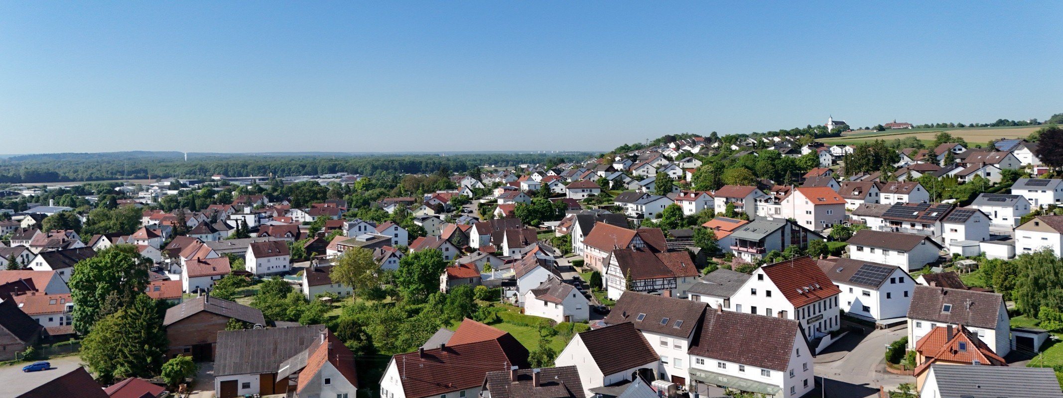 Haus verkaufen in Elchingen: Unterelchingen mit Wohnhäusern von oben