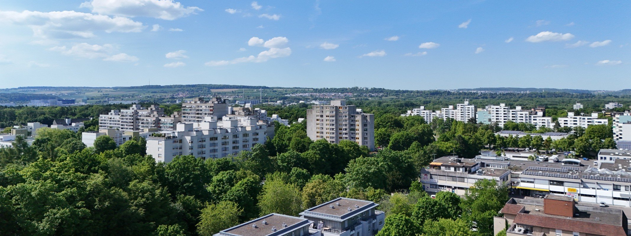 Immobilienmakler Ulm-Wiblingen: Wohnanlagen und Gr�nfl�chen von oben