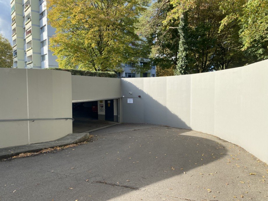 Tiefgarageneinfahrt Etagenwohnung Neu-Ulm