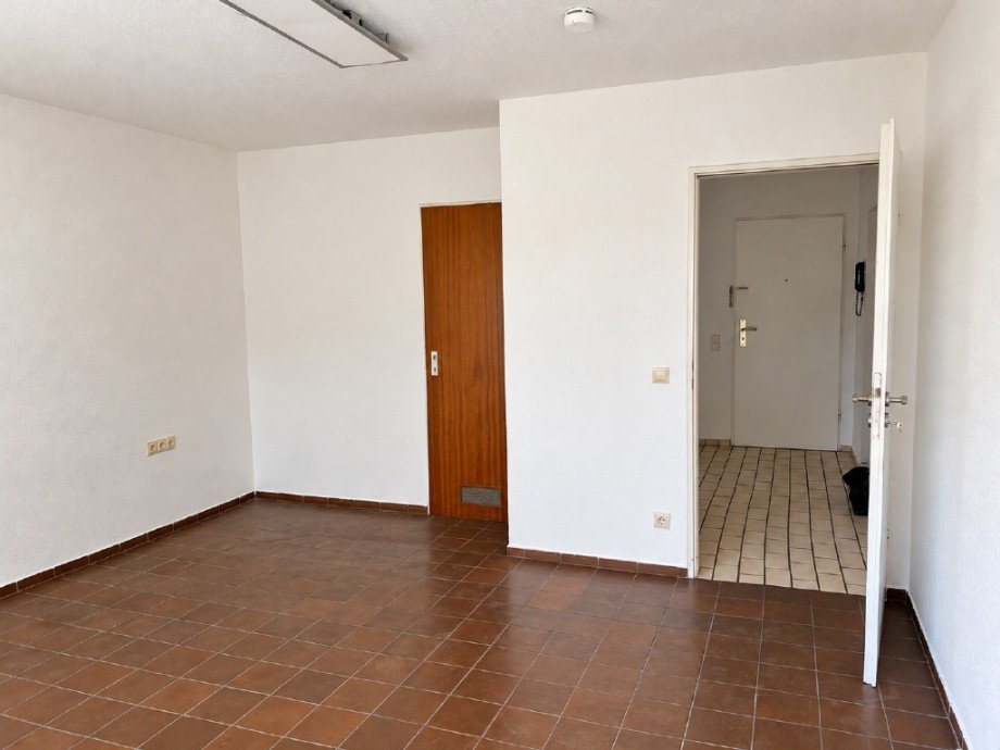 Schlafzimmer (Bild 2) Erdgeschosswohnung Neu-Ulm