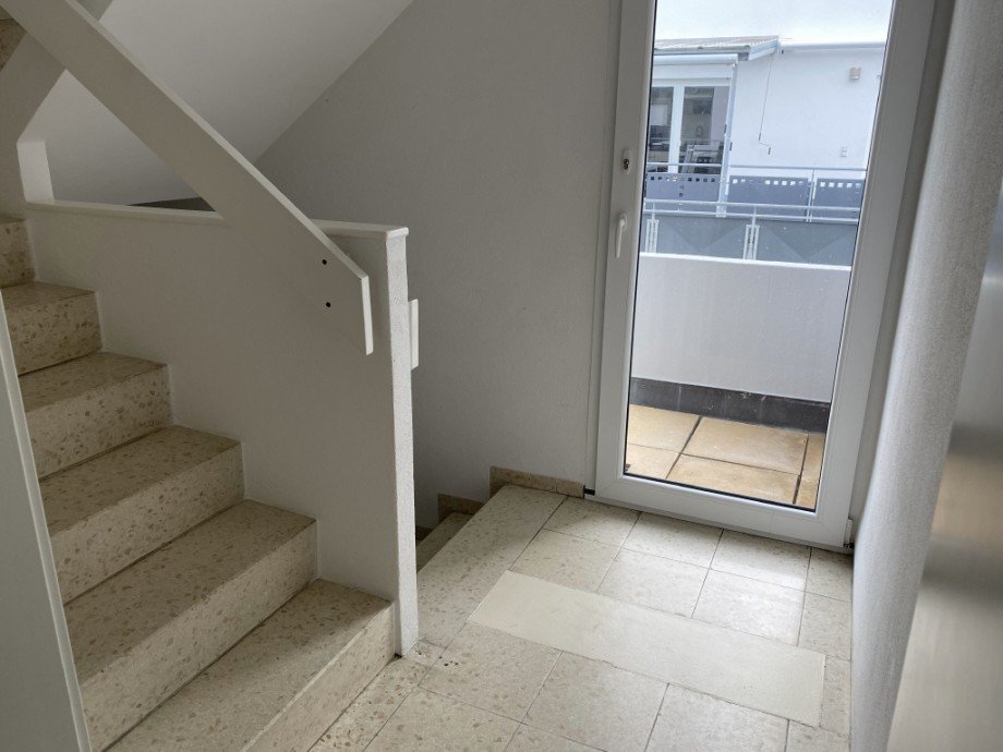 Wohnung 1 OG - Treppenhaus Mehrfamilienhaus Ulm