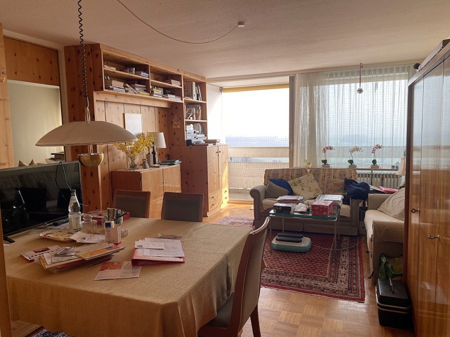 Wohn- und Esszimmer (Bild 1) Wohnung Neu-Ulm