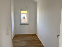 Ankleide BIETERVERFAHREN - Neubau Doppelhaush�lfte im Einfamilienhauscharakter in top Lage von Pfuhl