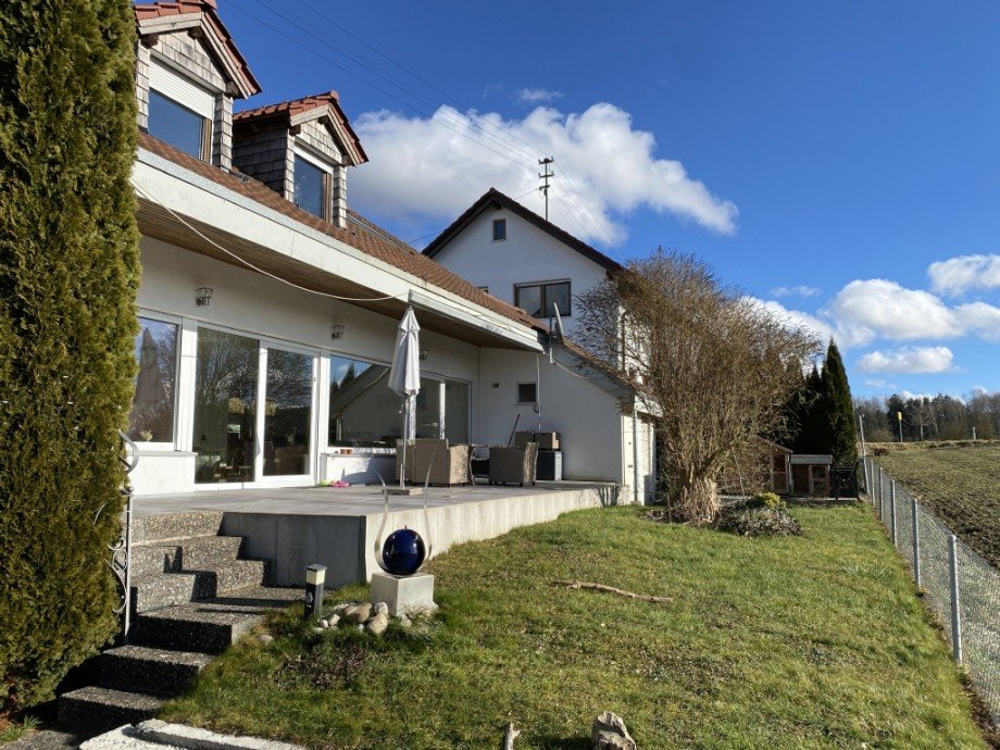 Garten (Bild 1) Zweifamilienhaus Neu-Ulm