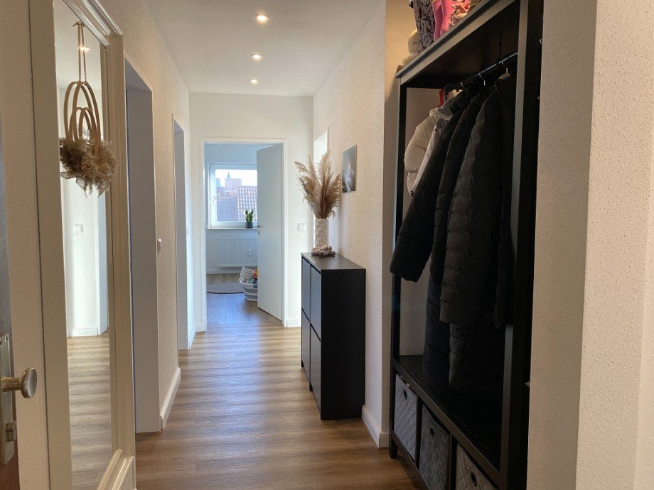 Flur (Bild 1) Dachgeschosswohnung Senden