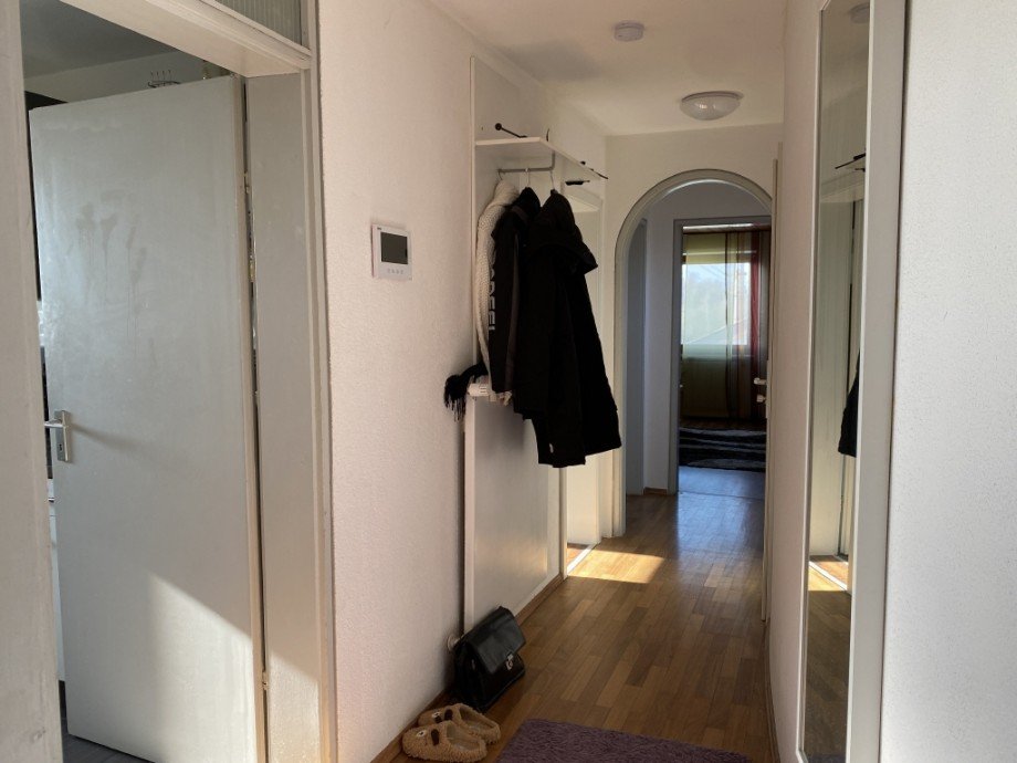 Flur im DG (Bild 1) Zweifamilienhaus Neu-Ulm