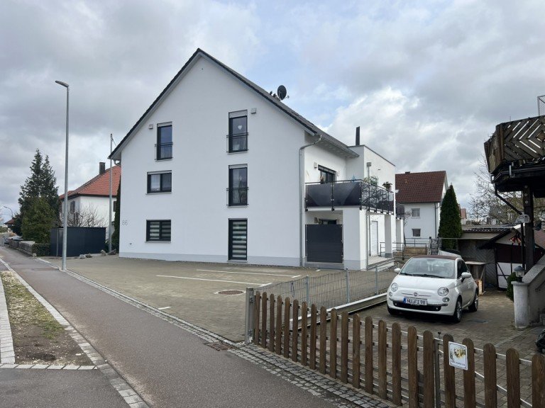 Geb�udeansicht Nersingen Wohnung 3,5 Zimmer Wohnung mit Einbauk�che