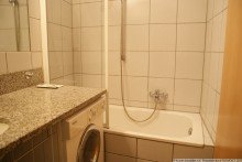 Badezimmer (Bild 2) Besondere Wohnung in besonderer Lage - Ulmer Fischerviertel