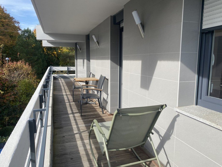 Wohnung 2 OG - Terrasse im S�den (Bild 1) Mehrfamilienhaus Ulm