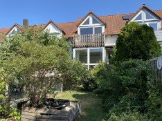 Hauptbild Haus sucht Familie, die sich verwirklichen m�chte. Renovierungsbed�rftiges Reihenhaus in Wei�enhorn