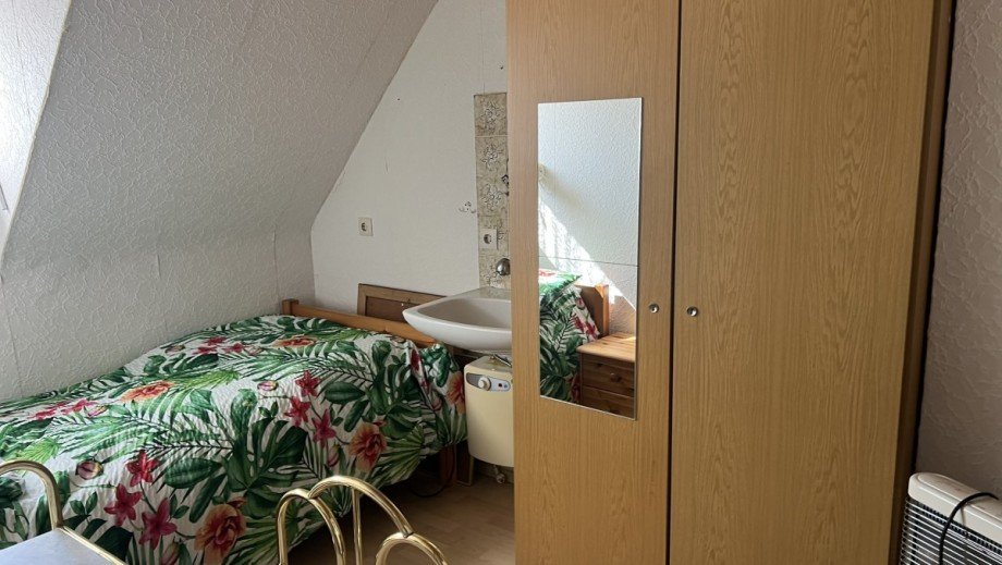 Kinderzimmer Doppelhaush�lfte Illerkirchberg