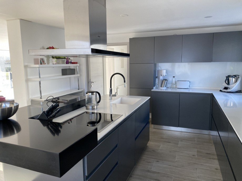 K�che im EG (Bild 2) Zweifamilienhaus Neu-Ulm