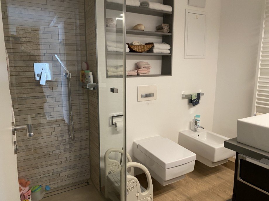 Wohnung EG - Badezimmer Mehrfamilienhaus Ulm