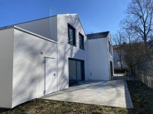 Geb�udeansicht Westen BIETERVERFAHREN - Neubau Doppelhaush�lfte im Einfamilienhauscharakter in top Lage von Pfuhl