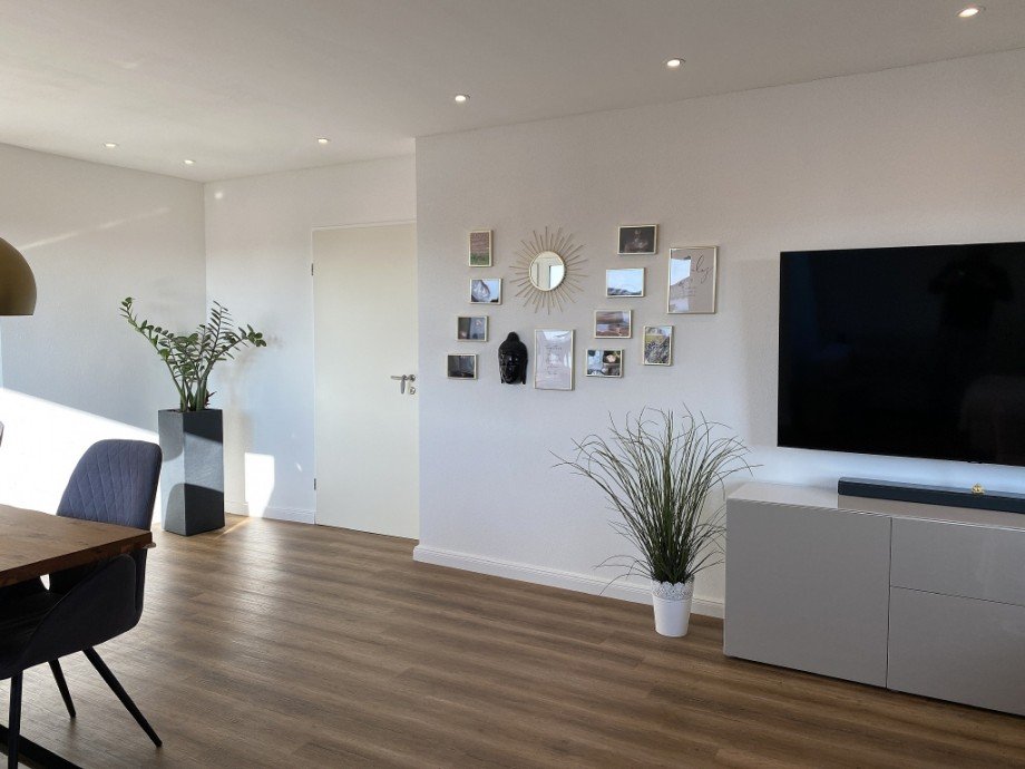 Wohn- und Esszimmer (Bild 3) Dachgeschosswohnung Senden