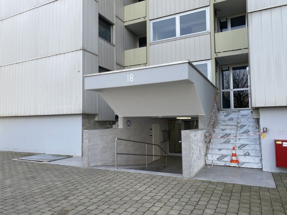 Hauseingang Wohnung Neu-Ulm