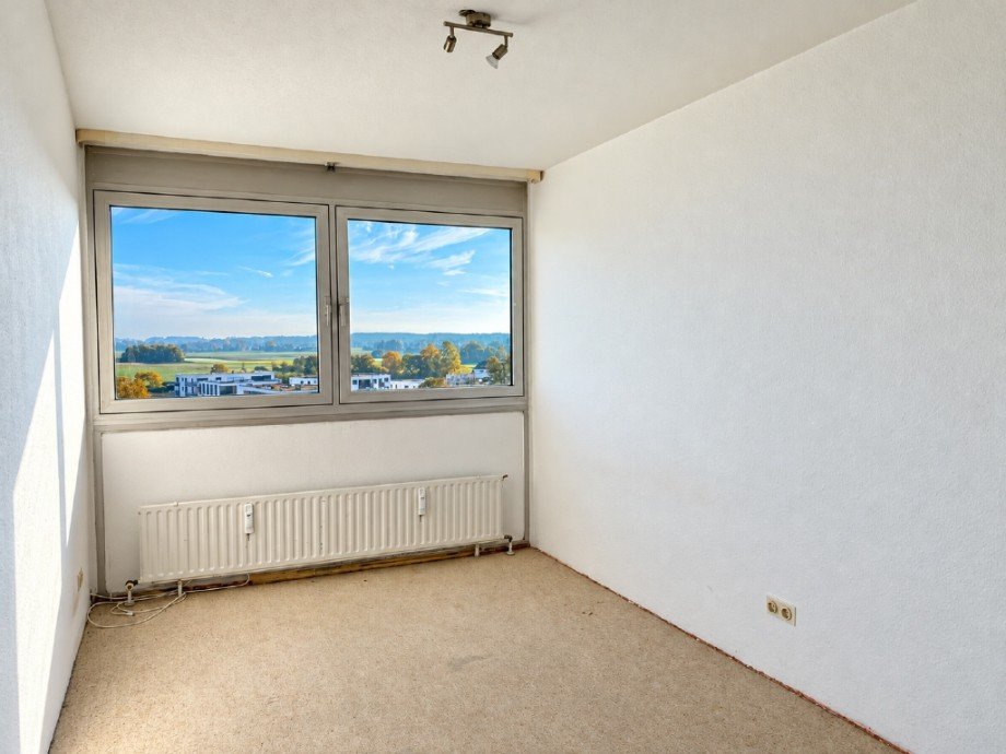 Kinderzimmer (Bild 1) Etagenwohnung Neu-Ulm